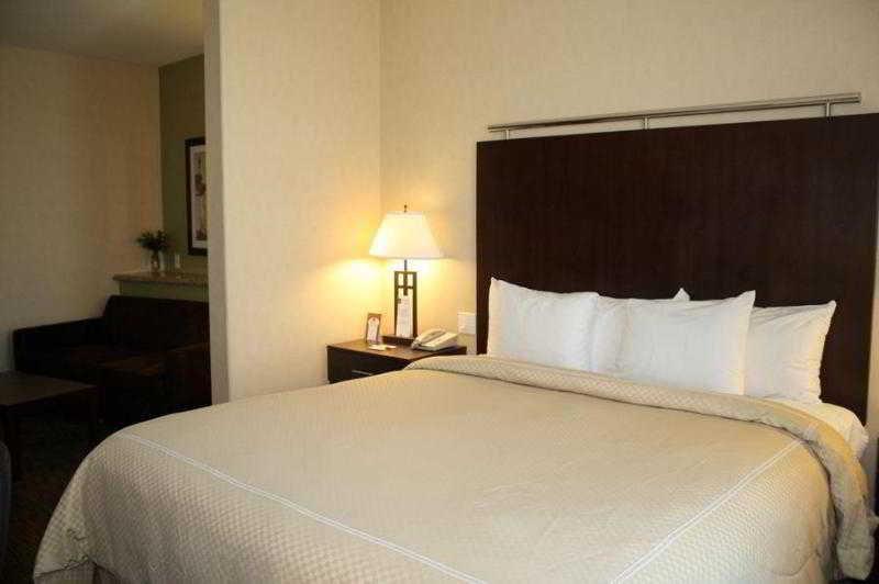 คอมฟอร์ท สวีทส์ Hotel วาคาวิลล์ ภายนอก รูปภาพ